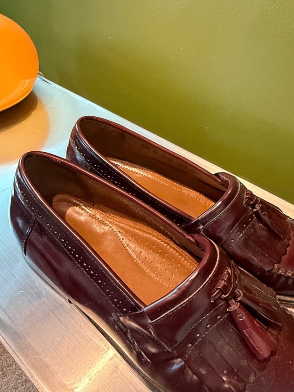 Men's Weejuns Tassel Penny Loafers in Burgundy - Picture 6 of 10